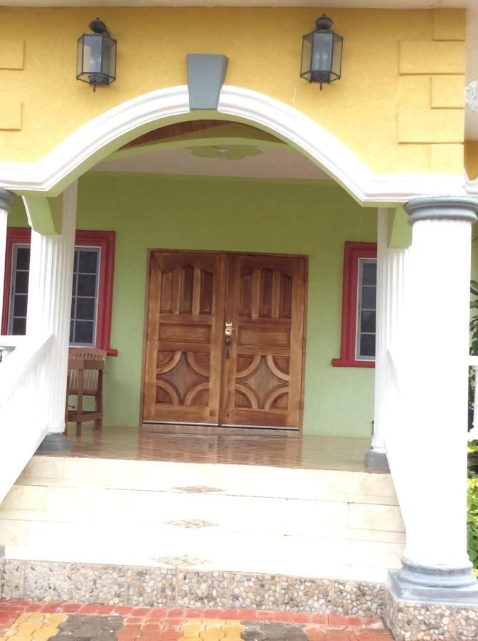Jamaica Dream Gateway Hotel Richmond Exterior foto